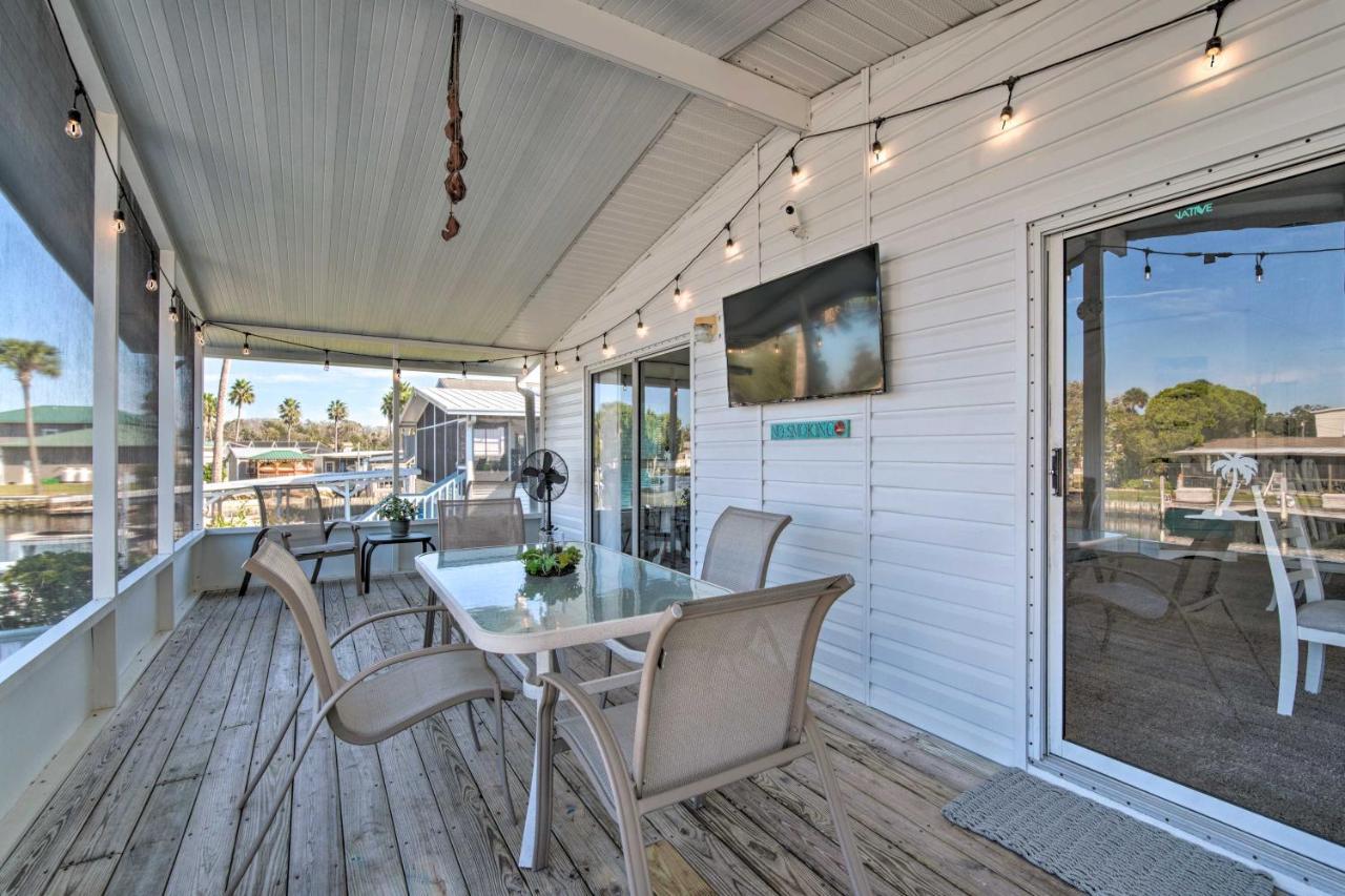 Retreat On The River With Boat Dock, Porch, And Grill! Homosassa Exterior photo